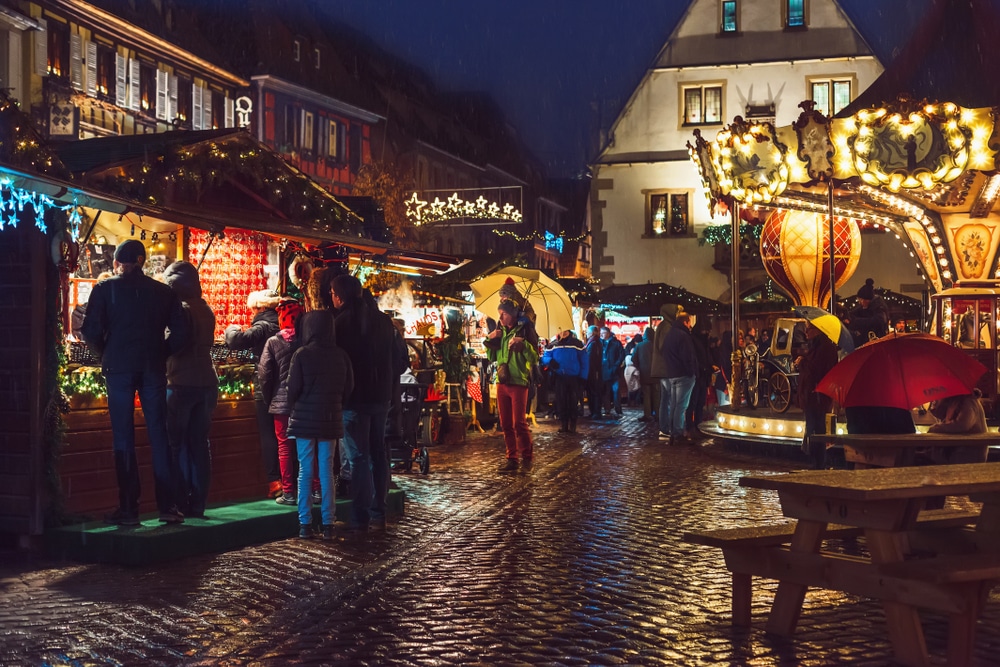 Obernai,,France,-,December,29,,2017:,People,Visiting,Traditional,Christmas